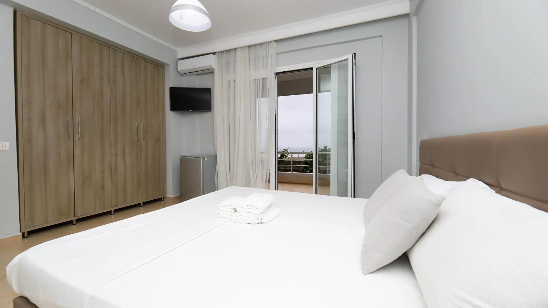Adam Residence Free Parking Vlore Apartment
