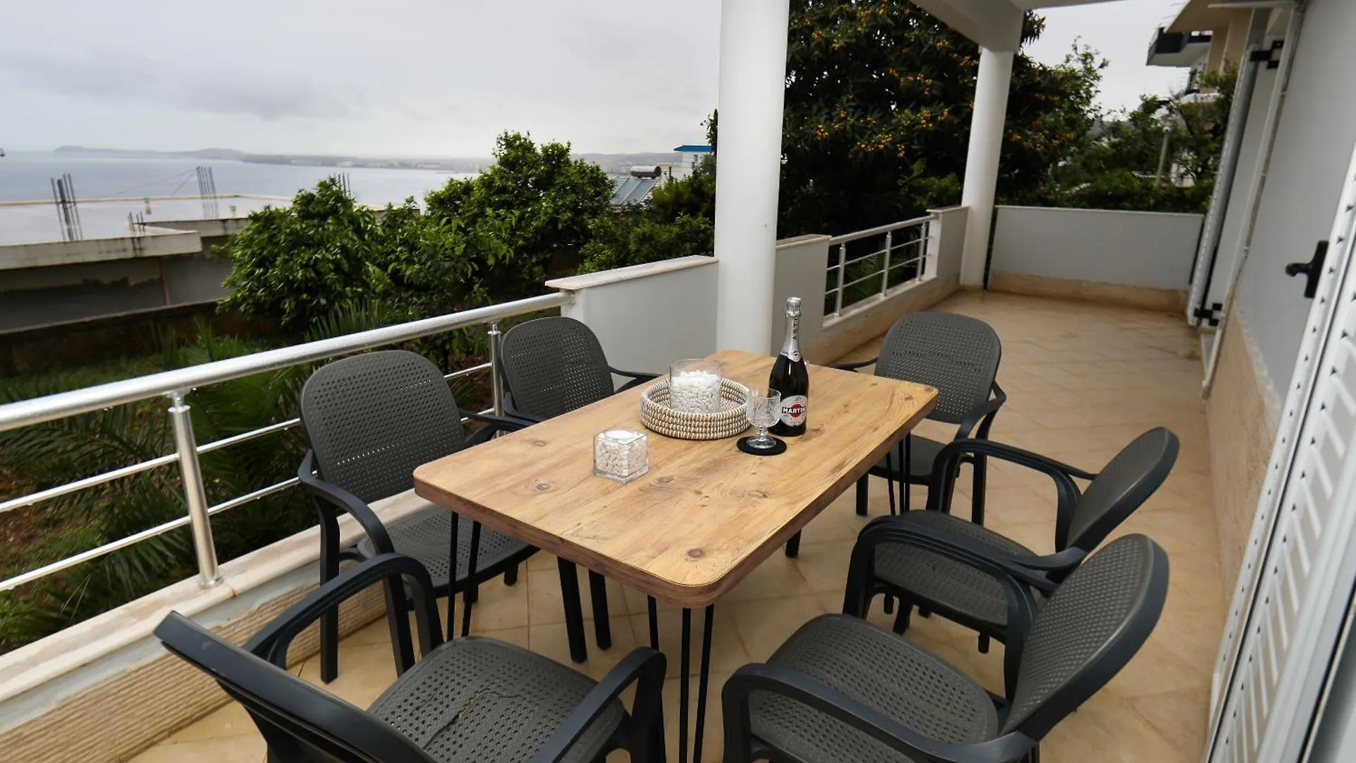 Adam Residence Free Parking Vlore