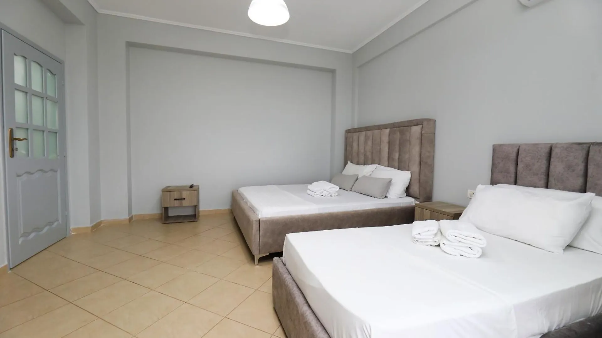 Apartment Adam Residence Free Parking Vlore